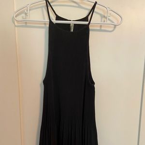 Black Pleated Tank